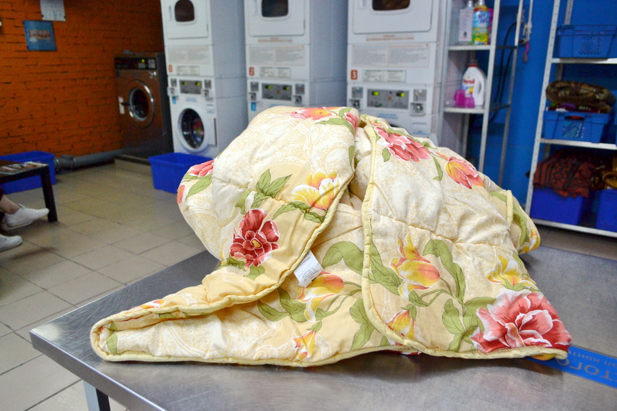 Одеяло перед стиркой в Перми